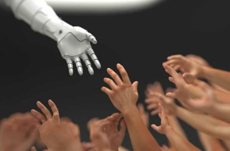 Een witte robothand reikt naar 15 mensenhanden